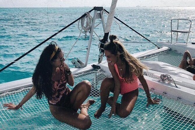 Sailing Catamaran to Isla Mujeres! Snorkel, Buffet & Open Bar - Is This Tour Worth It?