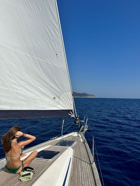 Sailing Excursion to the Devils Saddle - Itinerary Highlights