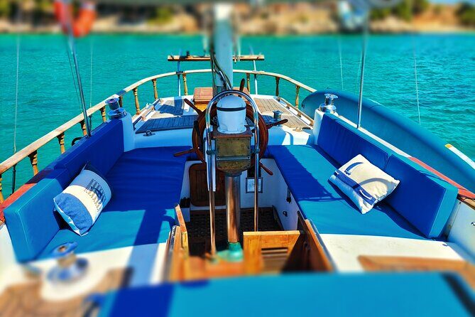 Sailing Flavors, Gastronomy and Relaxation at Sea - Setting Sail in Mallorca: What You Can Expect