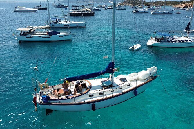 Sailing La Maddalena Archipelago with a USCG licensed captain. - An Authentic Day on the Water: What You Can Expect