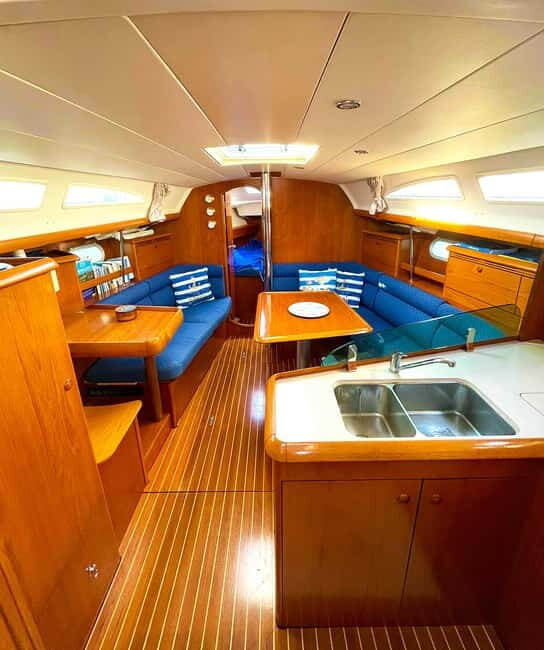 Sailing tour on Salento coast - Who is This Tour Best For?