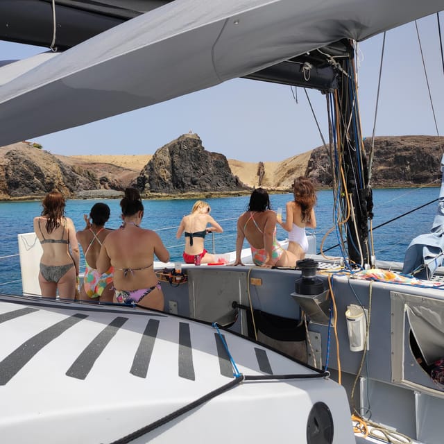Sailing Tour to Papagayo Beach. - Sailing Experience