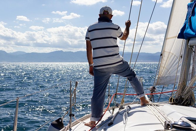 Sailing Towards the Devils Saddle - Scheduling Considerations