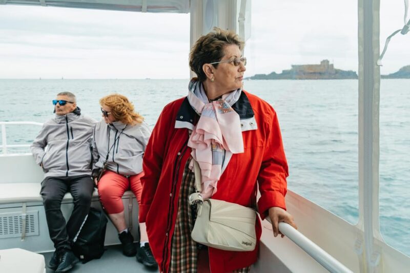 Saint-Malo: Guided Boat Tour With Local Captain - Customer Reviews