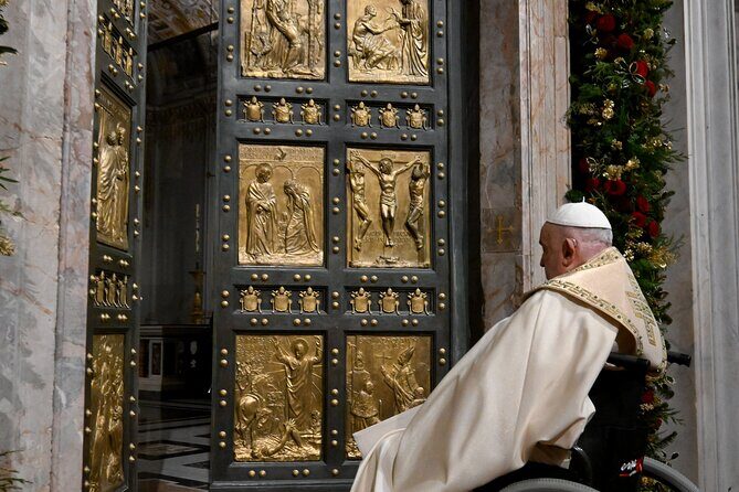 Saint Peter's Private Jubilee 2025-Holy Door&Grottoes! - Experience the Sacred: Saint Peters Private Jubilee 2025-Holy Door & Grottoes