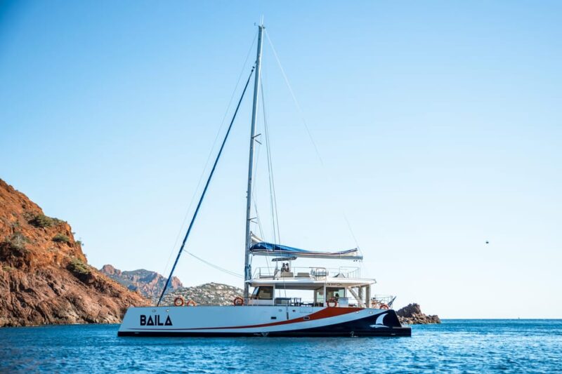 Saint Raphaël: Dinner in Front of the Golden Island - Set Sail for the Enchanting Île Dor