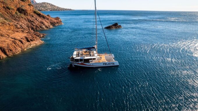Saint Raphaël: Dinner in Front of the Golden Island - Frequently Asked Questions