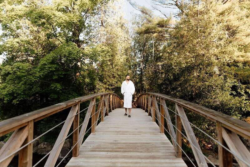 Saint-Sauveur: relaxation session in a Nordic thermal spa - The Sum Up