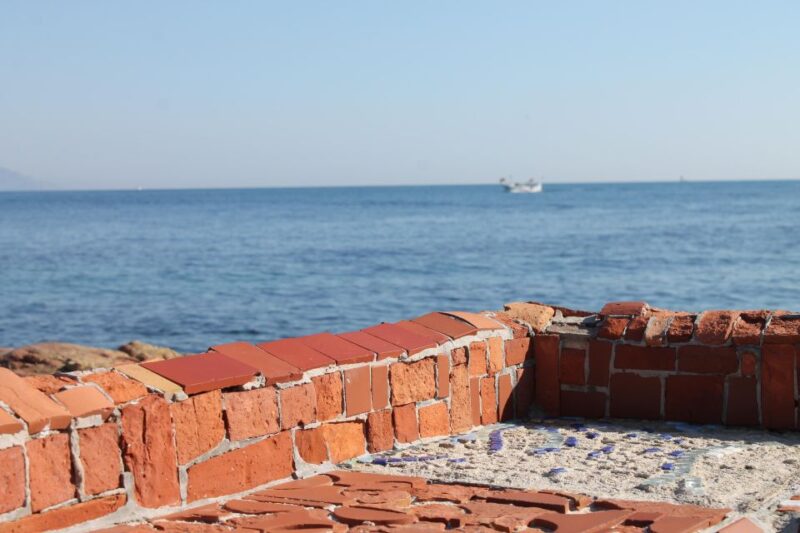 Saint Tropez: Tour and Sweet Tasting - Local Culture and Traditions