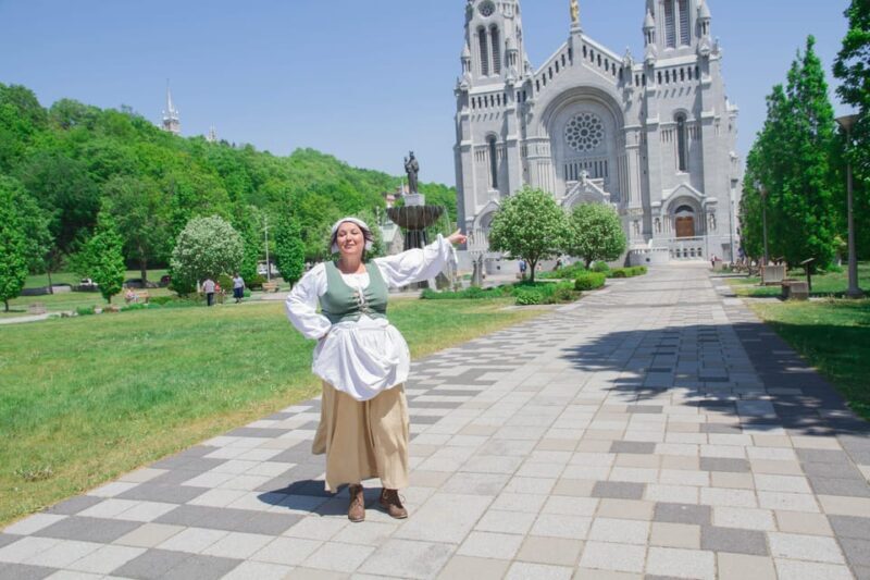 Sainte-Anne-de-Beaupré: Animated Tour of Its History - Who Will Appreciate This Tour?