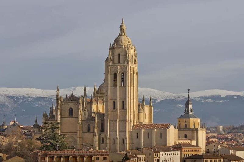 Salamanca: Segovia and Avila Day Trip with Guide - An In-Depth Look at the Tour Experience