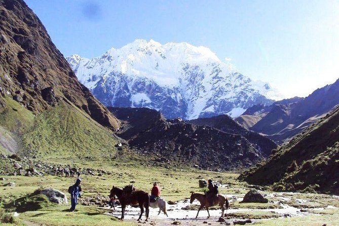 Salcantay Trek to Machu Picchu in 5 Days - Experiencing the Rainforest