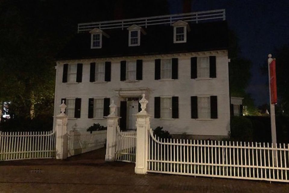 Salem: Hocus Pocus Movies and More Tour - Ticket Information and Cancellation
