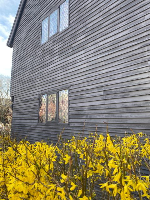 Salem: Specters and Apparitions Ghost Hunting Tour - The Equipment and How It Adds to the Fun