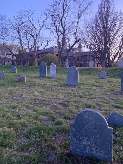 Salem: Specters and Apparitions Ghost Hunting Tour - Accessibility and Practical Details