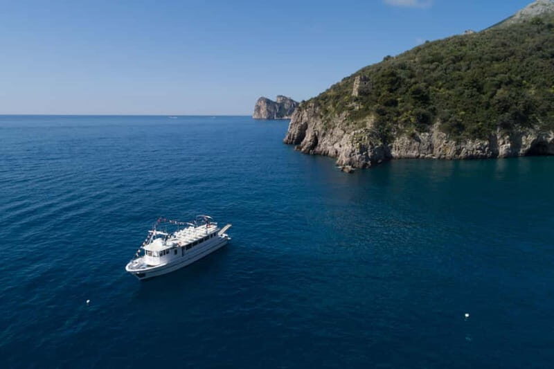 SALERNO: Amalfi Coast Cruise  Shore Excursion - The Experience: Balancing Comfort and Adventure