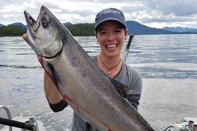 Salmon Fishing in the Salmon Capital of the World - What to Expect During Your Day on the Water