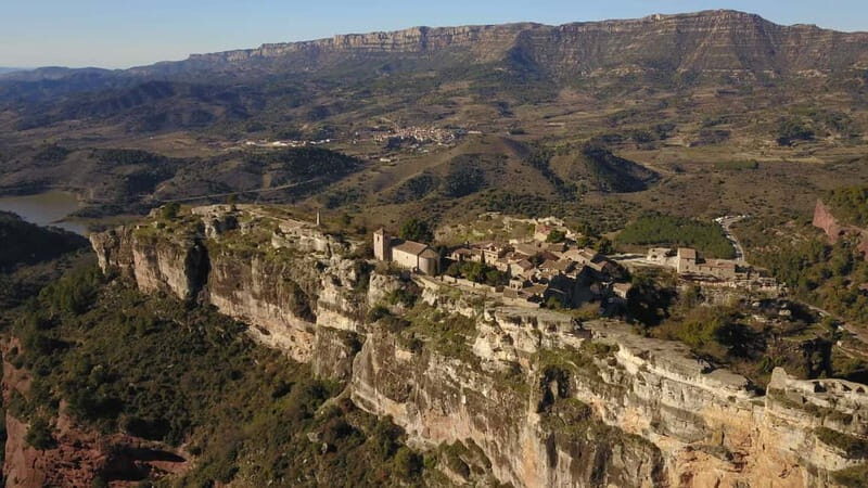 Salou: Siurana Medieval Village Guided Tour w/ Hotel Pickup - The Village of Siurana: A Living Reminder of the Past
