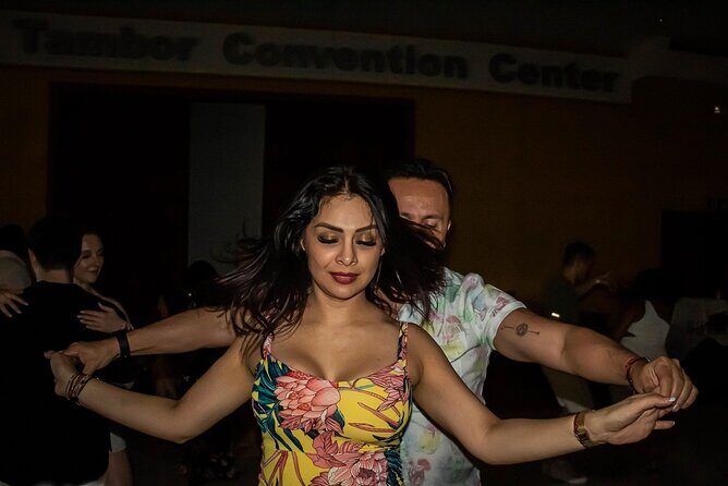 Salsa and Bachata Class and Night Out in Mexico City - FAQs