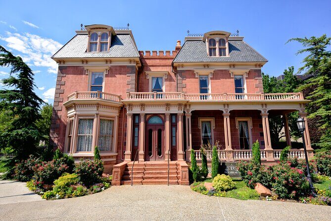 Salt Lake City Historical Walking Tour of the City of Zion - Exploring Abravanel Hall