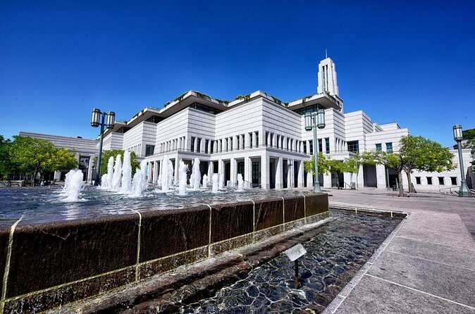 Salt Lake City Historical Walking Tour of the City of Zion - Temple Square and the Eagle Gate