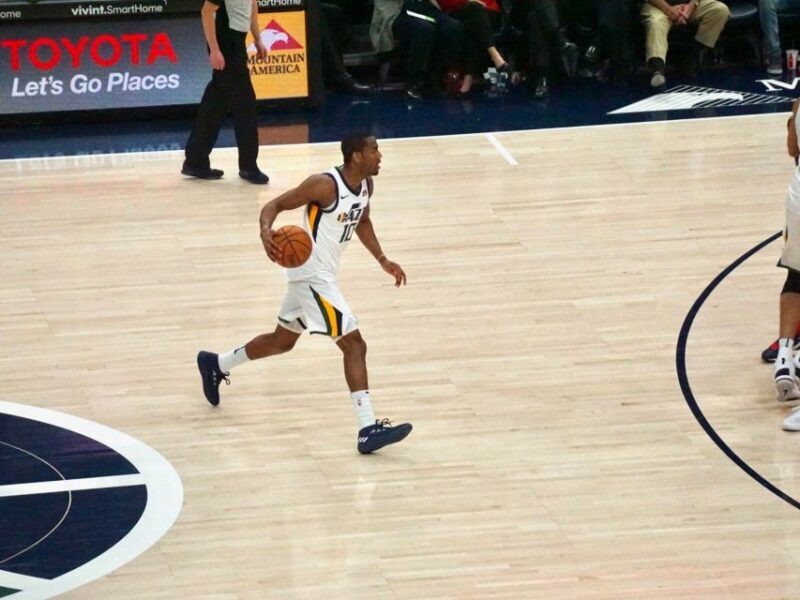 Salt Lake City: Utah Jazz Basketball Game Ticket - What the Game Experience Is Like