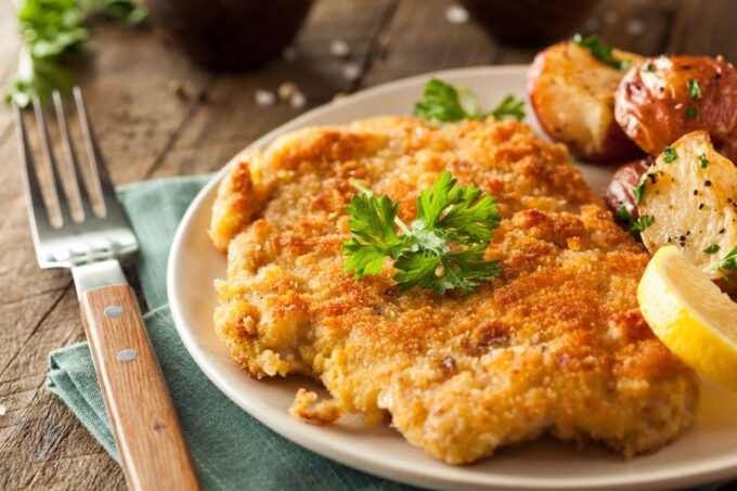 Salzburg: Austrian Food Tasting With Old Town Private Tour - Booking Details and Pricing