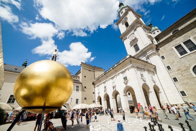 Salzburg: Old Town, Mozart, & Mirabell Gardens Walking Tour - Important Notes