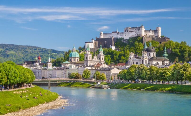 Salzburg: Private City Highlight Tour with a Guide - Key Points