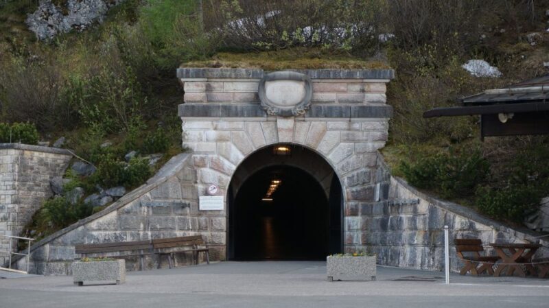 Salzburg: Private Eagle's Nest Tour - Authentic and Personal Experiences