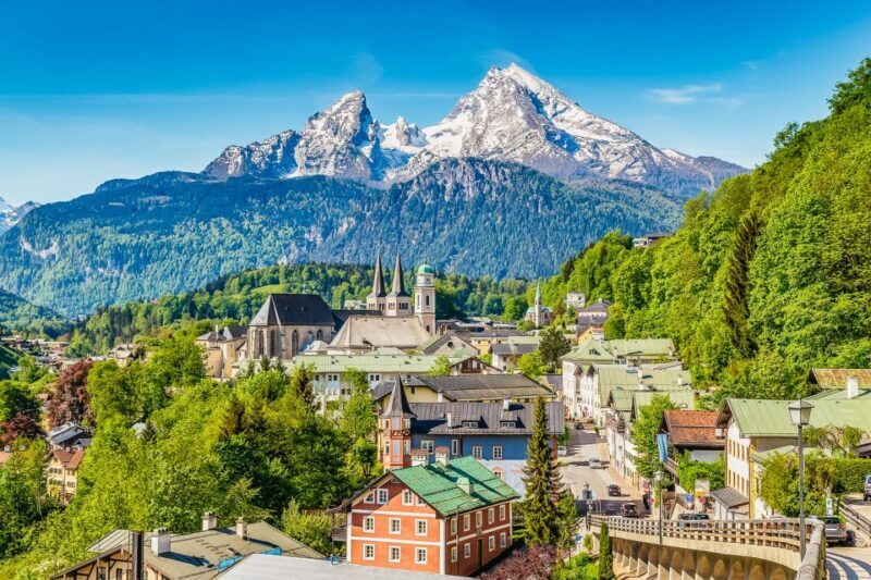 Salzburg: Sound of Music and Salt Mines Tour - How the Tour Comes Together: Balance and Logistics