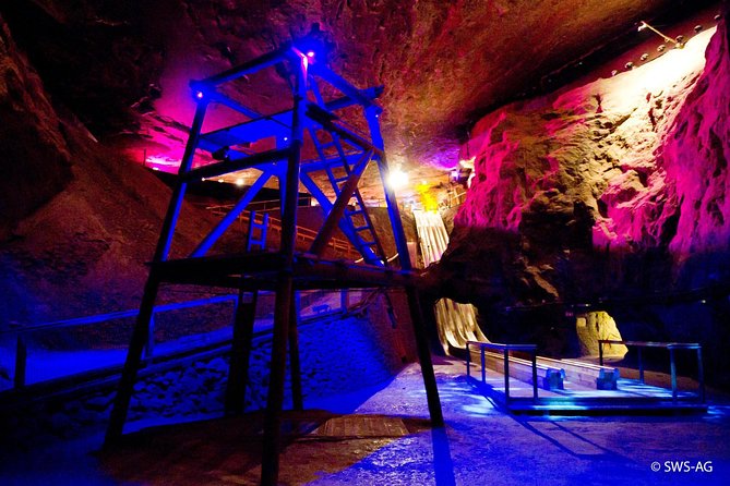 Salzburg Super Saver: Original Sound of Music and Salt Mines Day Trip - Singing Along With the Soundtrack