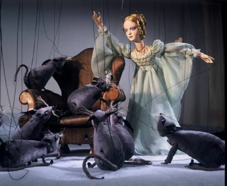 Salzburg: Ticket to The Nutcracker at the Marionette Theater - Good To Know