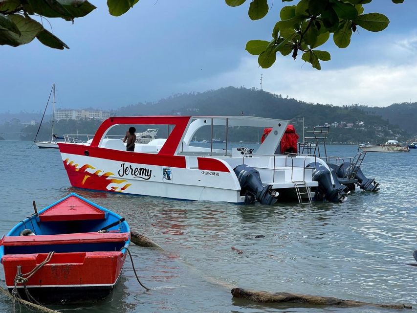 Samana: Rent Catamaran Boat in Samana Bay - Key Points