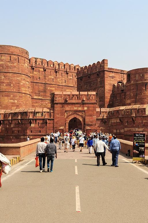 Same Day Agra Tour by Car - Lunch Arrangements