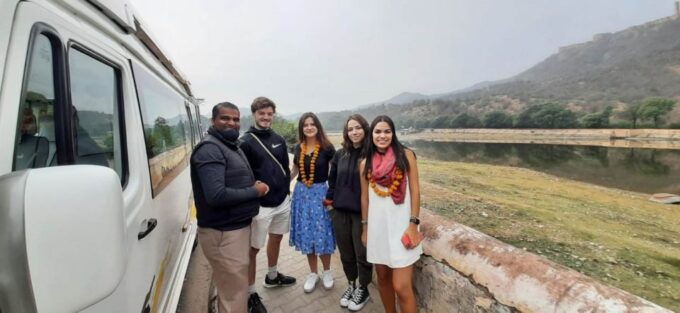 Same Day Heritage Pink City Jaipur Tour From Delhi By Car - Frequently Asked Questions