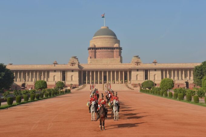 Same Day New Delhi Historical Tour - Transportation and Amenities