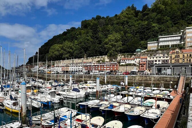 Sampling San Sebastián's History: A Self Guided Audio Tour - Authentic Voices and Experience Feedback