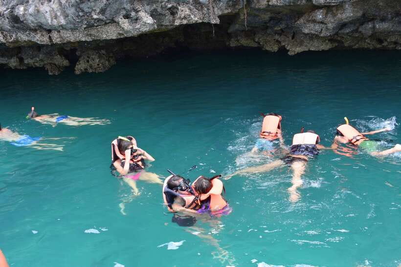 Samui: Angthong Marine Park Boat Tour W/ Transfer and Meals - Key Points