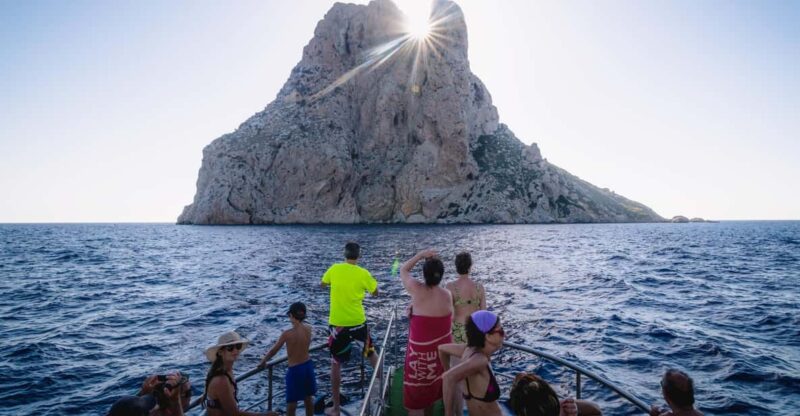 San Antonio: Es Vedrà & Formentera Boat Tour With Snorkeling - Key Points