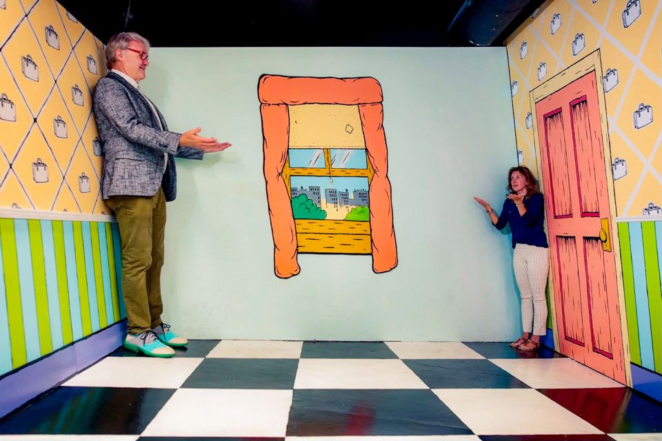 San Antonio: Hopscotch Immersive Art Experience Ticket - On-site Amenities