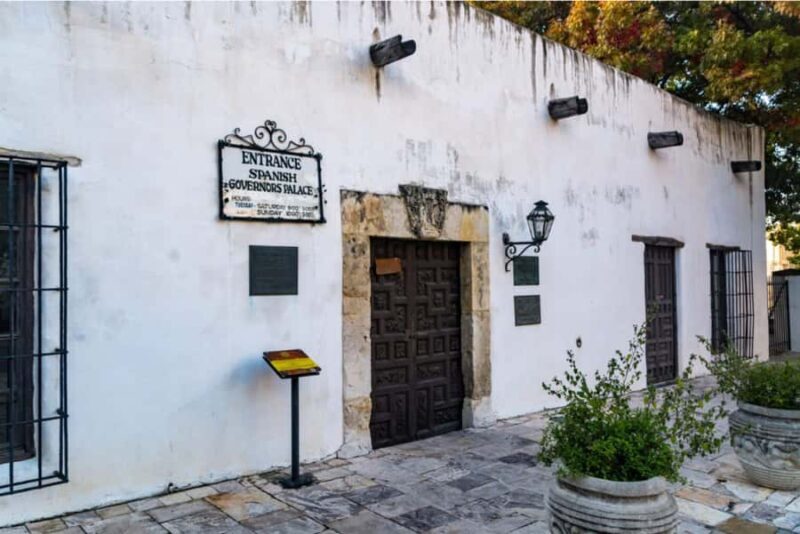 San Antonio: Private Family-Friendly Walking Tour - Key Points