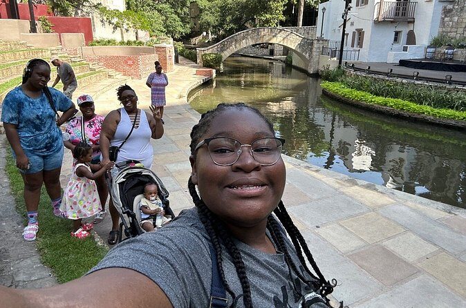 San Antonio Puzzling Adventure Scavenger Hunt Walking Activity - Frequently Asked Questions