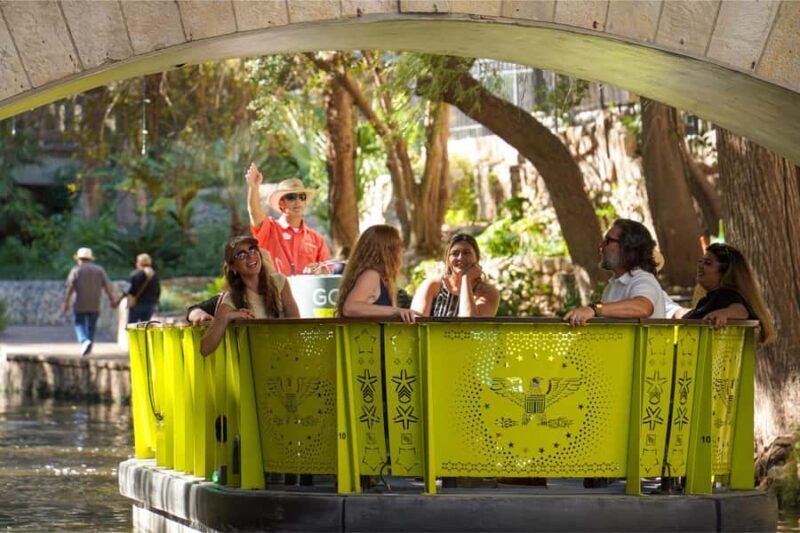 San Antonio Riverwalk Tour With Go Rio River Cruise - Key Points