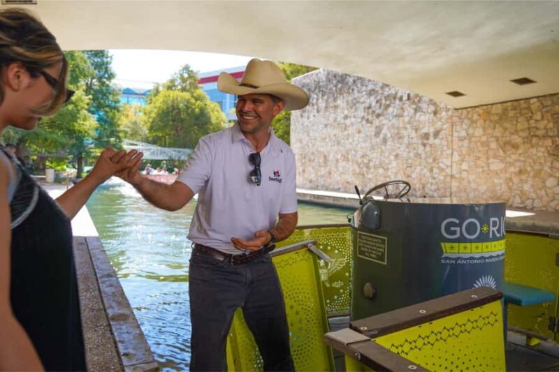 San Antonio Riverwalk Tour With Go Rio River Cruise - The Itinerary in Detail: What You Can Expect