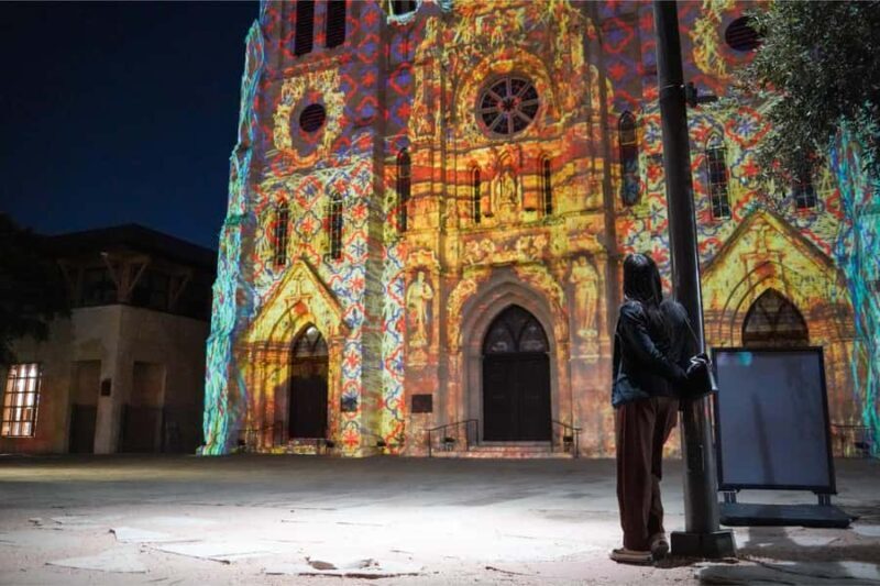 San Antonio Small Group Night Tour with Tower of Americas - Key Points