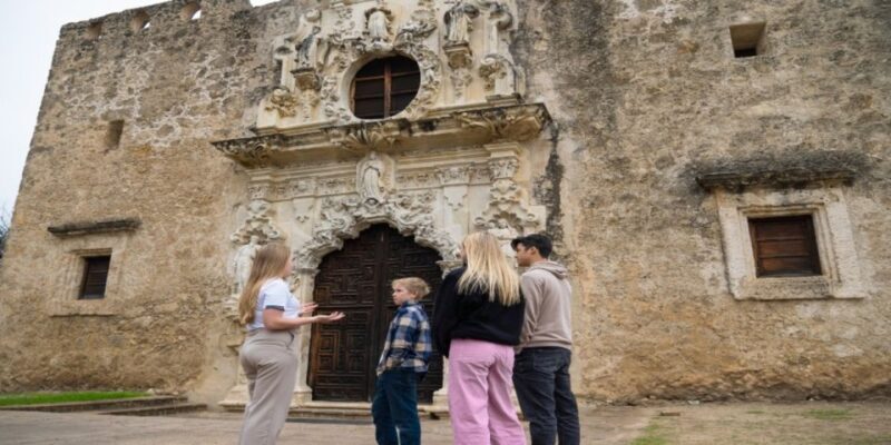 San Antonio Walking Tour with Cruise and Tower of Americas - Discover the Heart of San Antonio: A Guided Walking Tour with Cruise and Tower of Americas