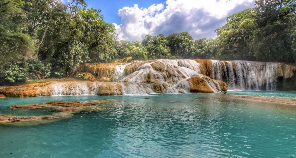 San Cristóbal: Agua Azul, Misol Ha & Palenque Experience - Transportation and Logistics