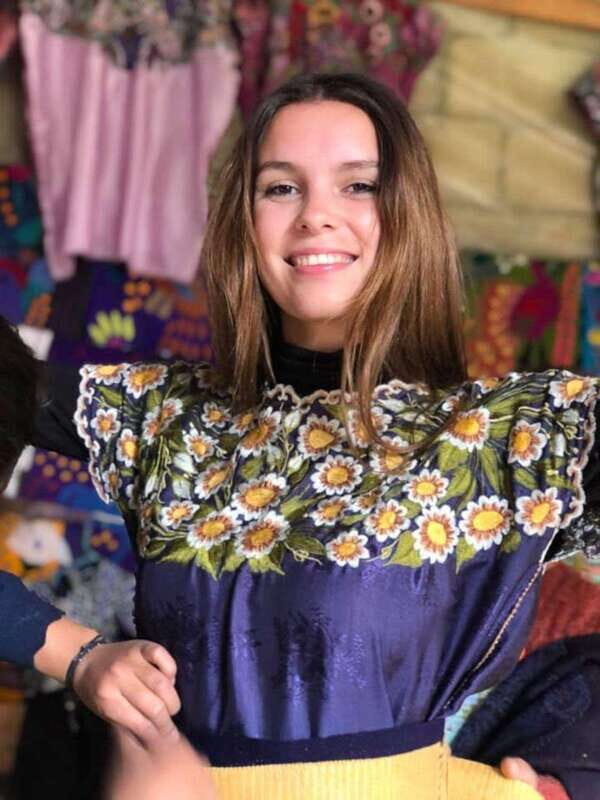 San Cristóbal: Private San Juan Chamula and Zinacantan Tour - Exploring the Sacred Church of San Juan Chamula