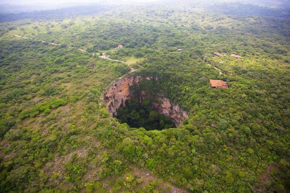 San Cristobal: Sima De Las Cotorras and Cascada El Aguacero - Sima De Las Cotorras Ecotourism